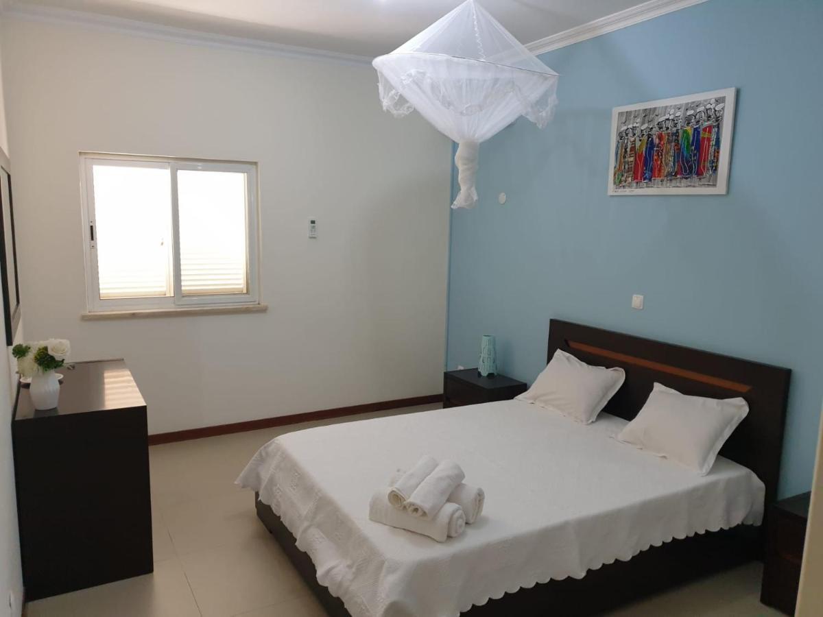 Cactus Guest House Cidade Velha Екстер'єр фото