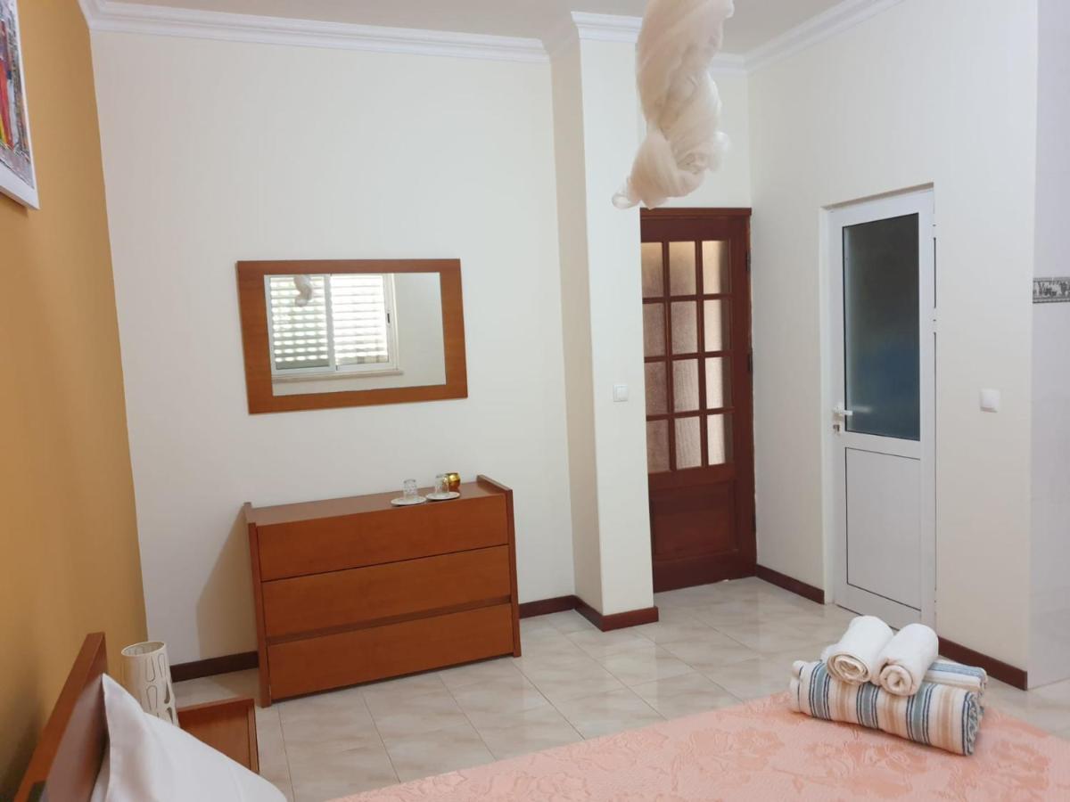 Cactus Guest House Cidade Velha Екстер'єр фото
