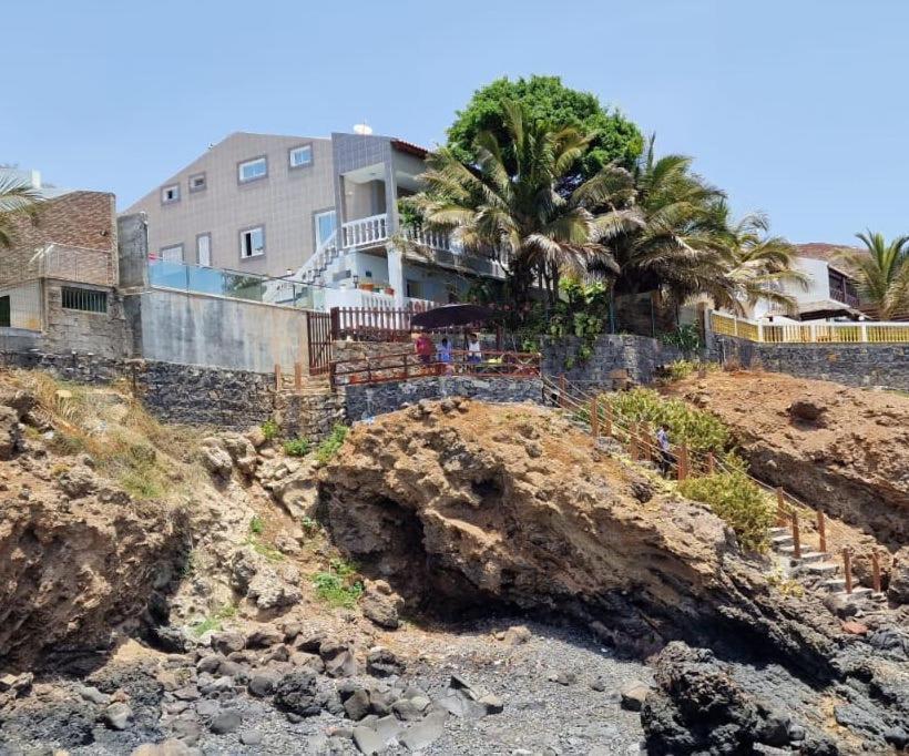 Cactus Guest House Cidade Velha Екстер'єр фото
